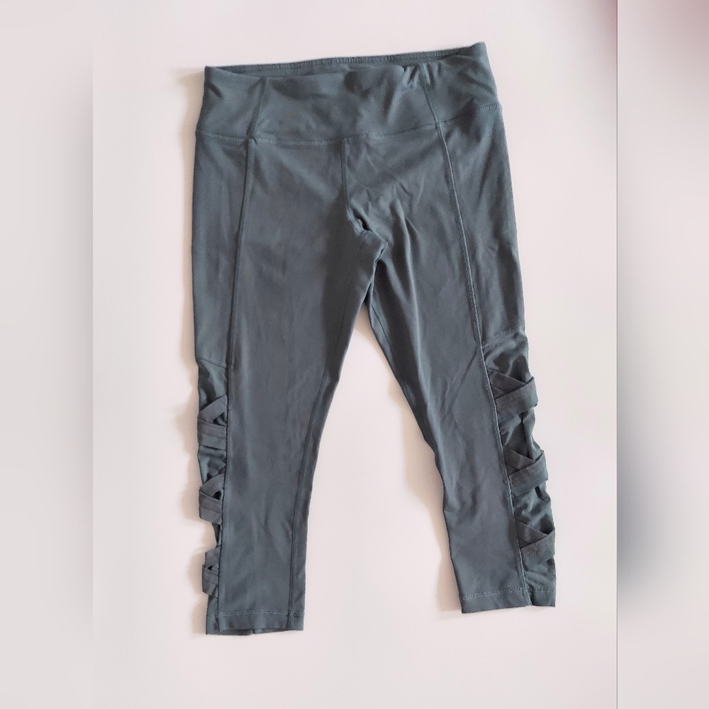 Active Life Body Athletic Capri Yoga Stretch Pants Green Size Medium